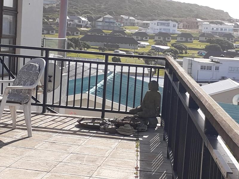 8 Bedroom Property for Sale in Jongensfontein Western Cape